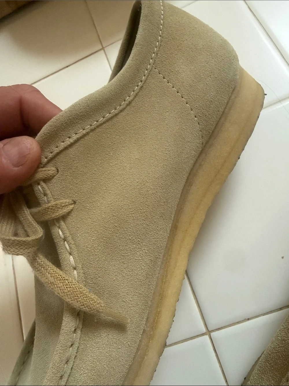 Clarks Men's Suede Chukka Boots - Tan